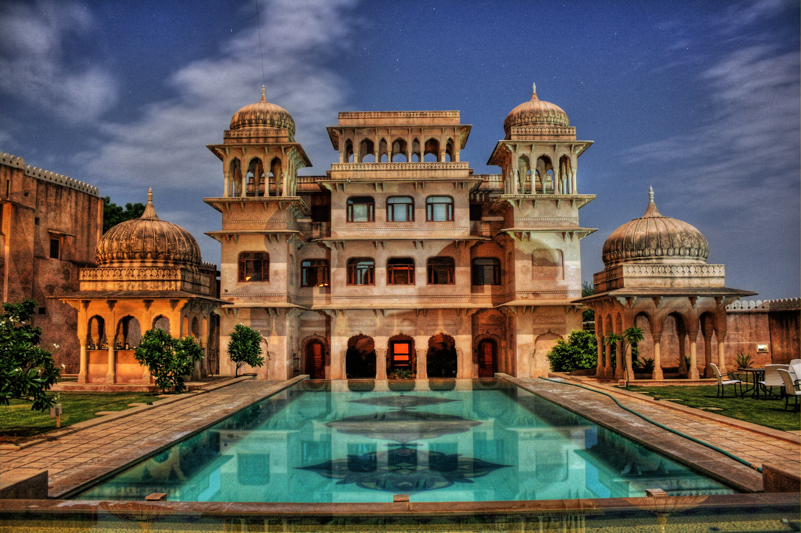 Mandwa - Coastal Retreat